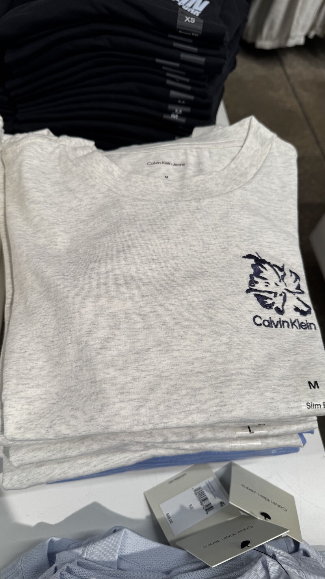 Calvin Klein — Blusa