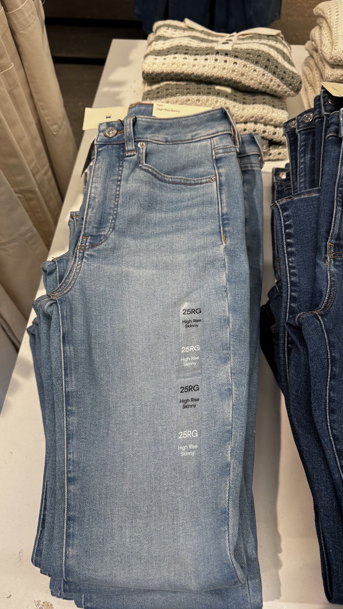 Calvin Klein — Calça