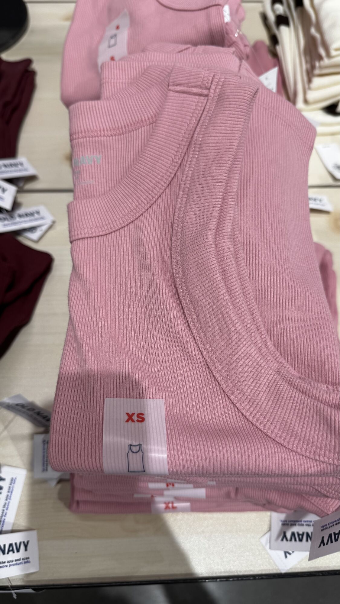 Old Navy — camiseta feminina