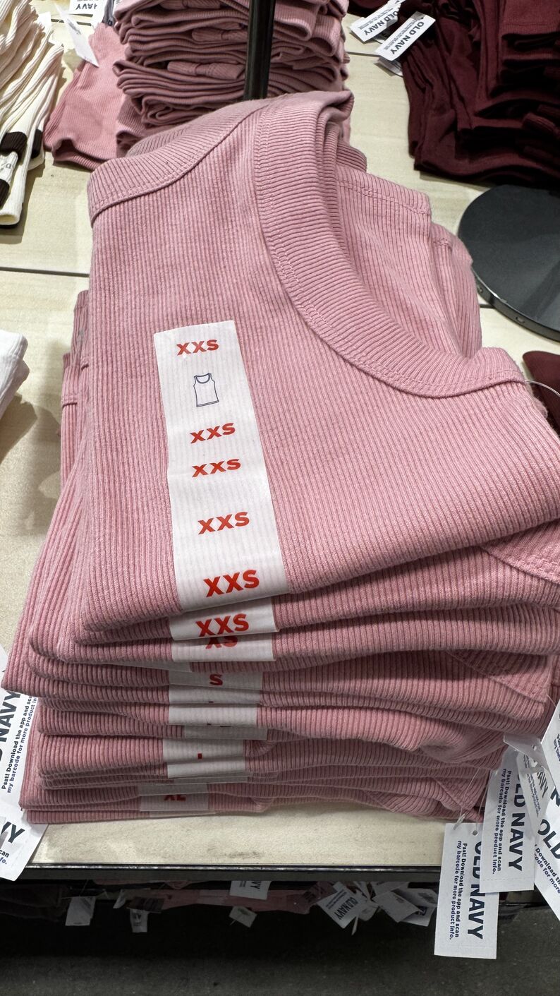 Old Navy — camiseta feminina