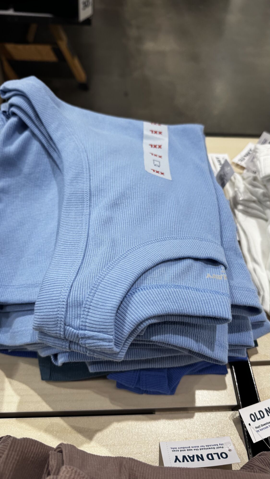 Old Navy — camiseta feminina
