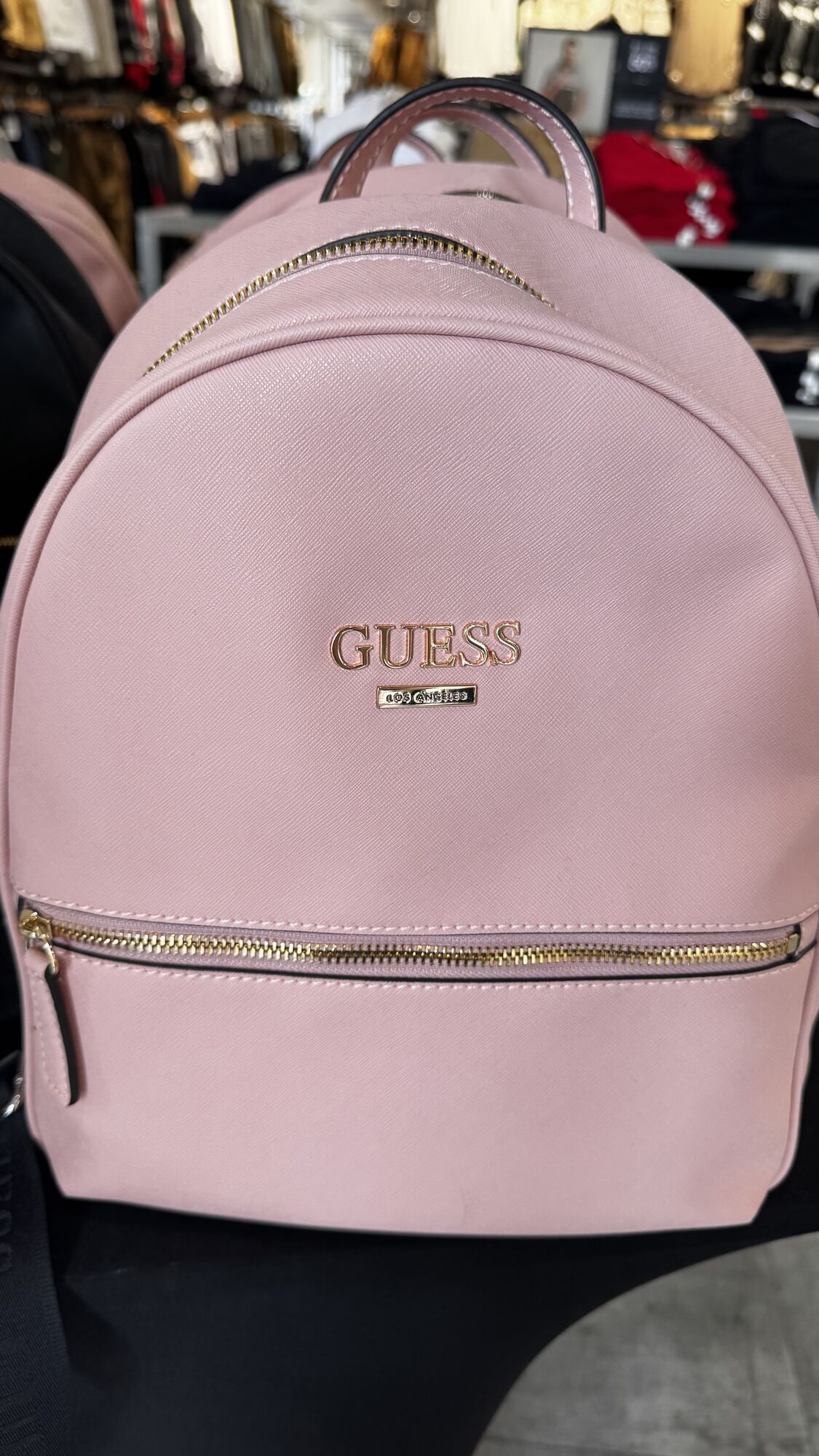 Guess — mochila