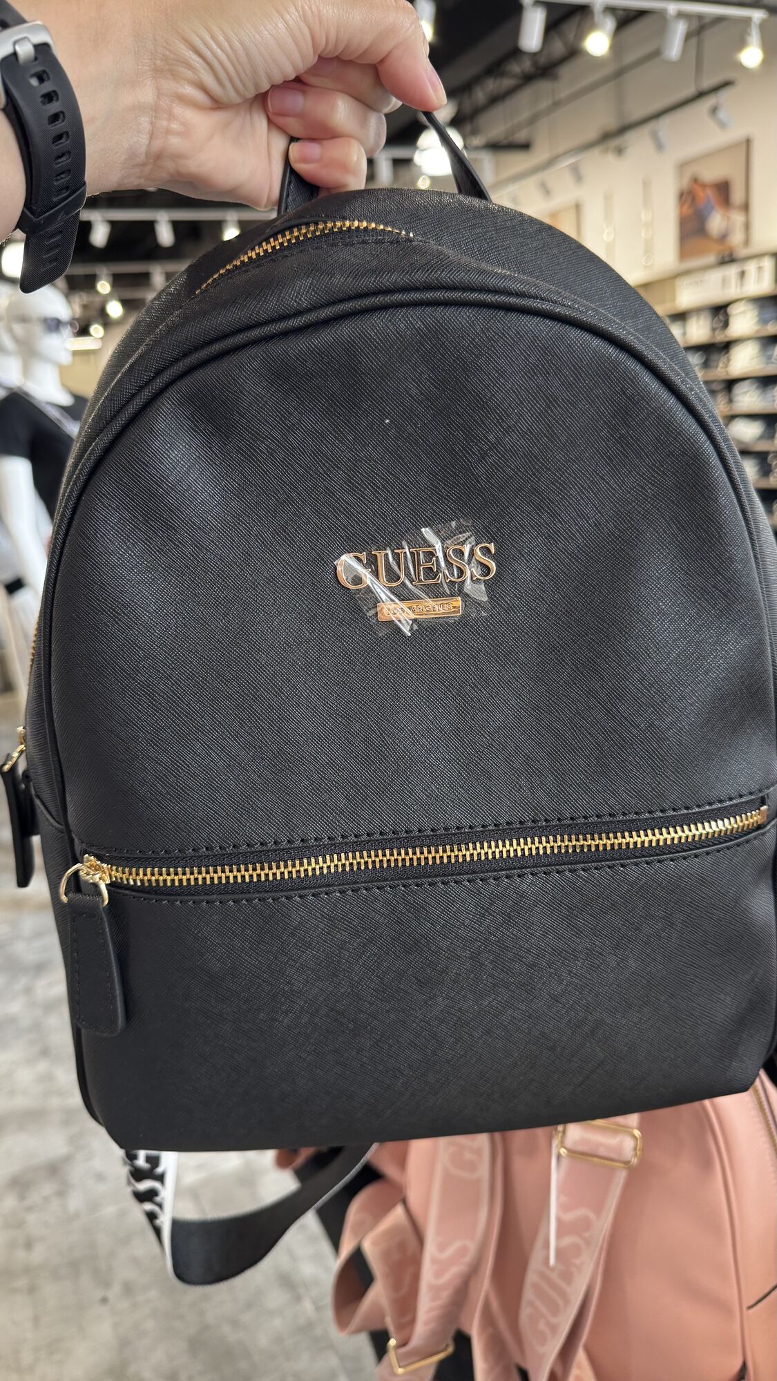 Guess — mochila
