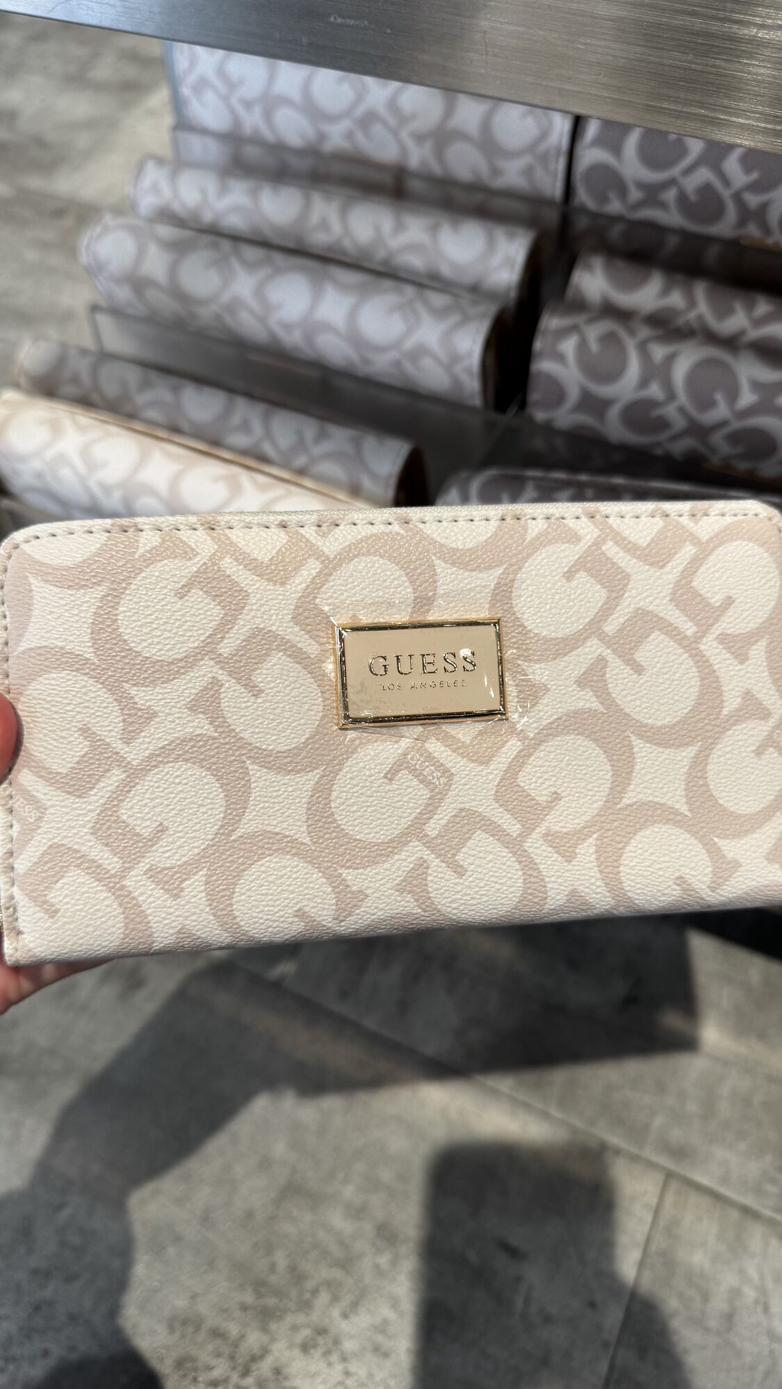 Guess — carteira