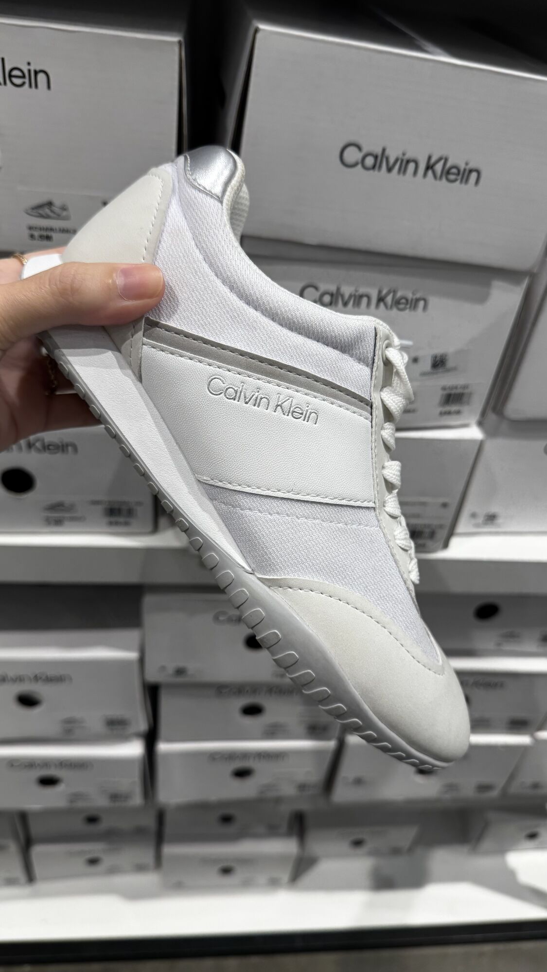 Calvin Klein — Tênis
