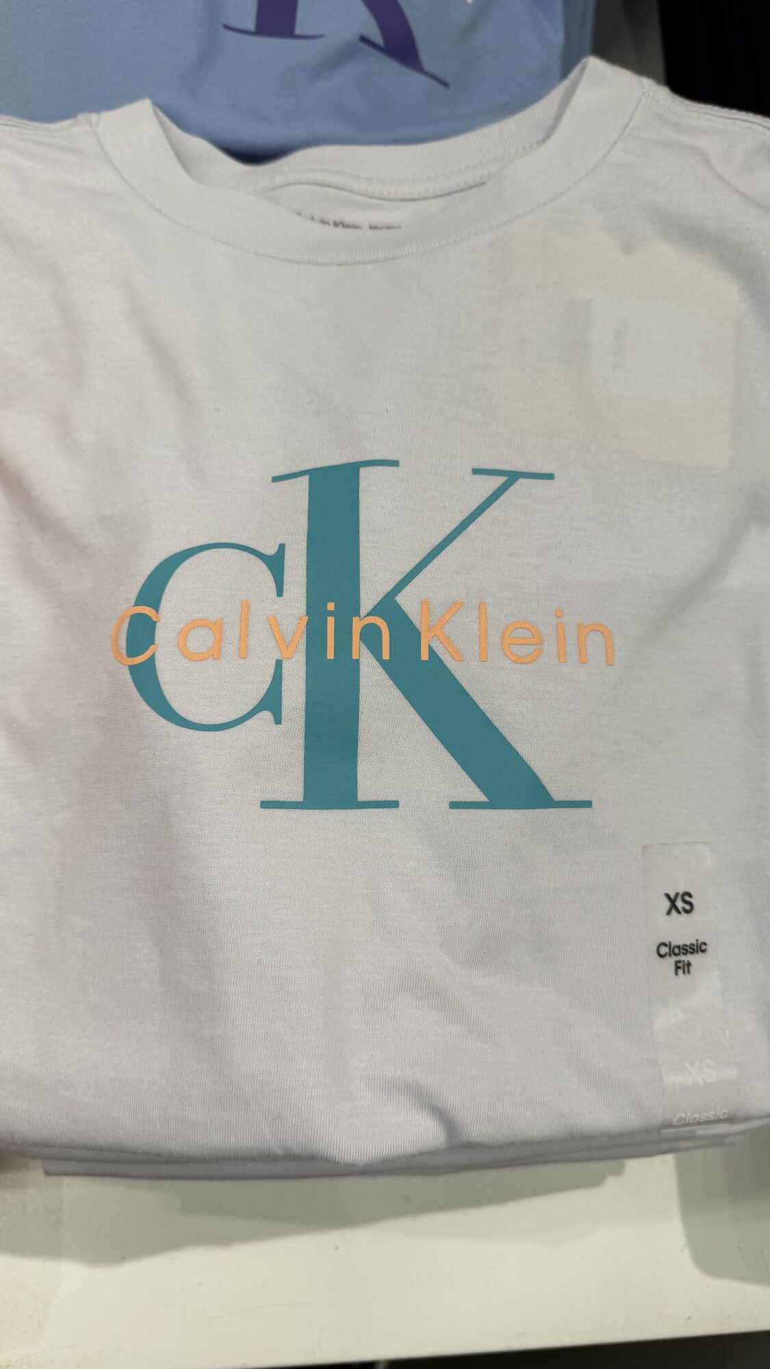Calvin Klein — blusa feminina