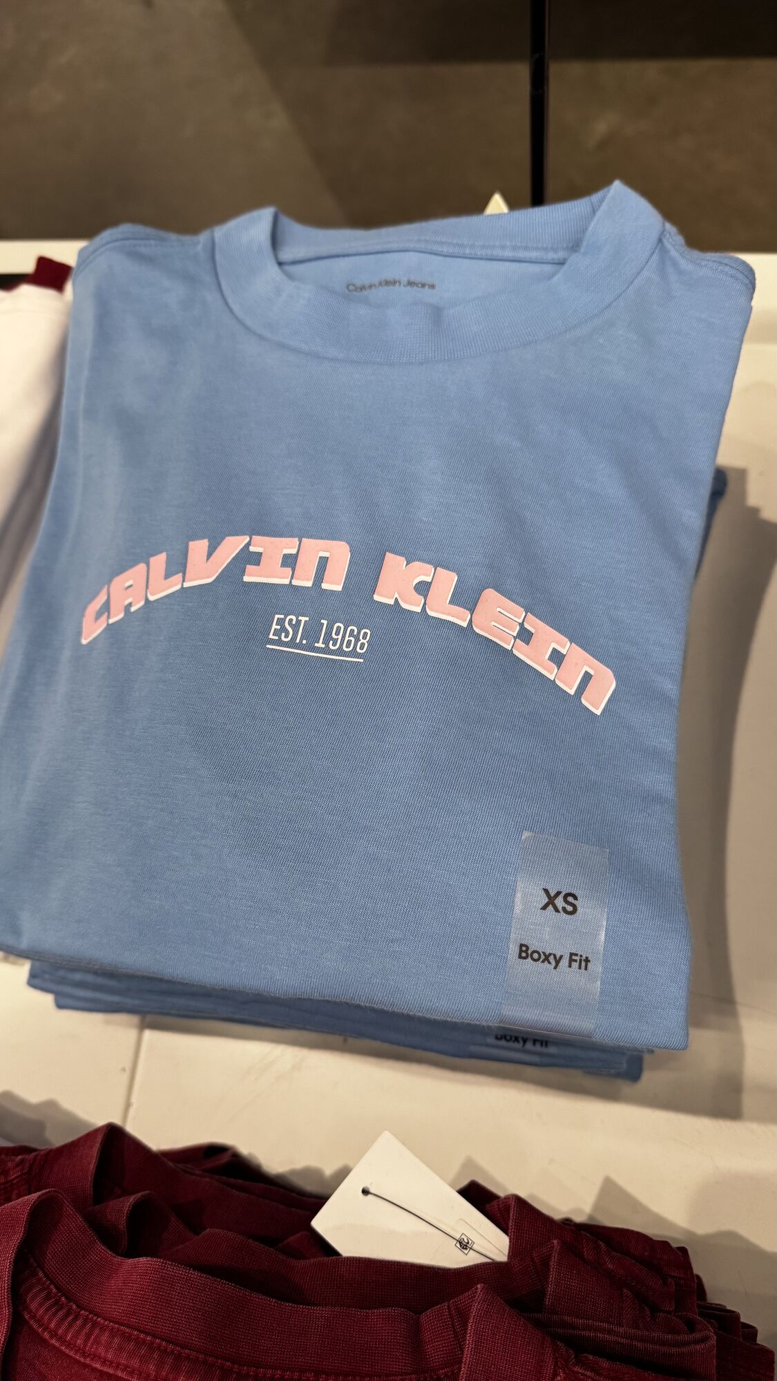 Calvin Klein — blusa feminina