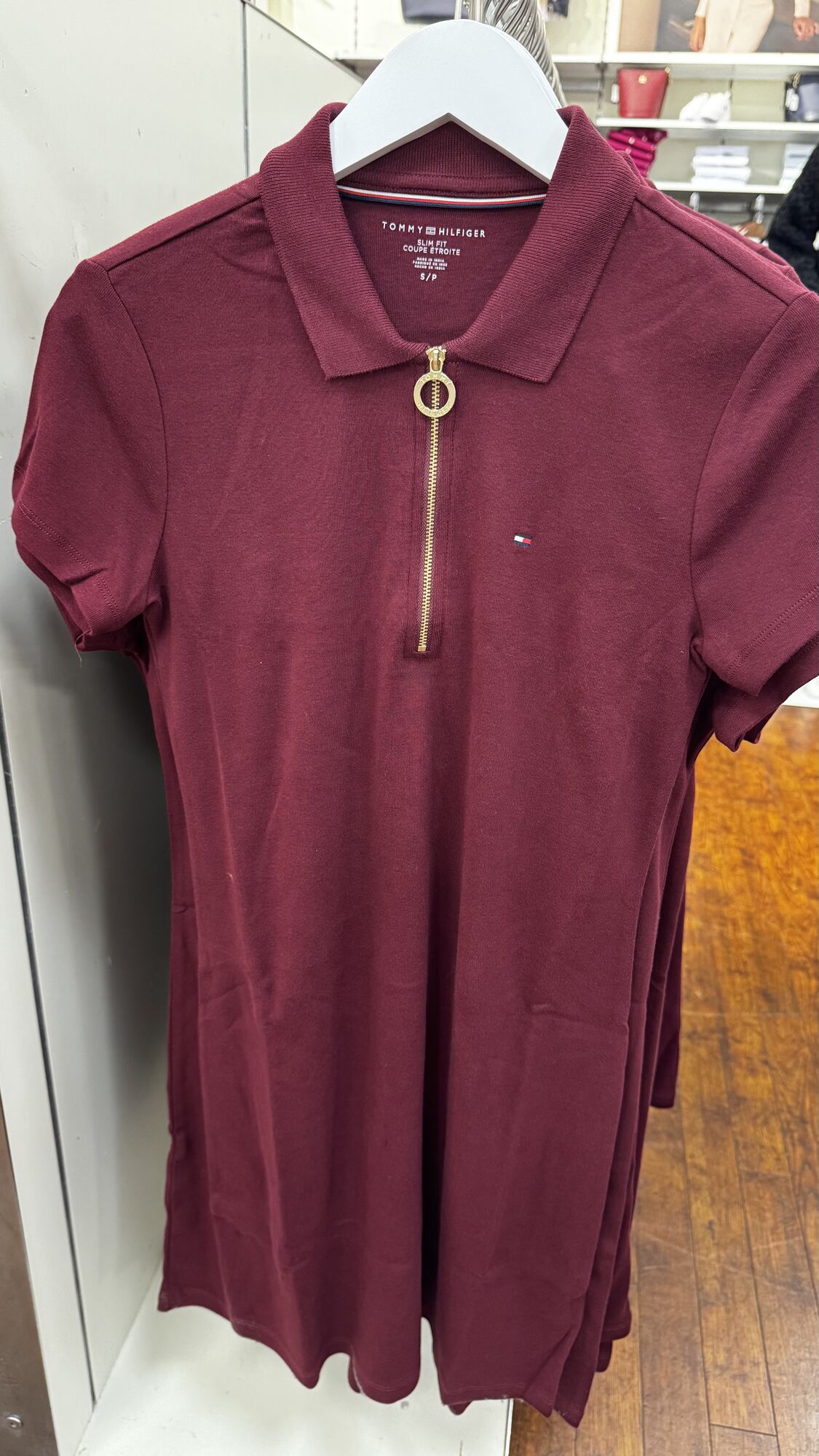 Tommy Hilfiger — vestido