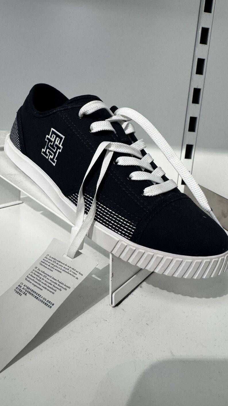 Tommy Hilfiger — Tênis
