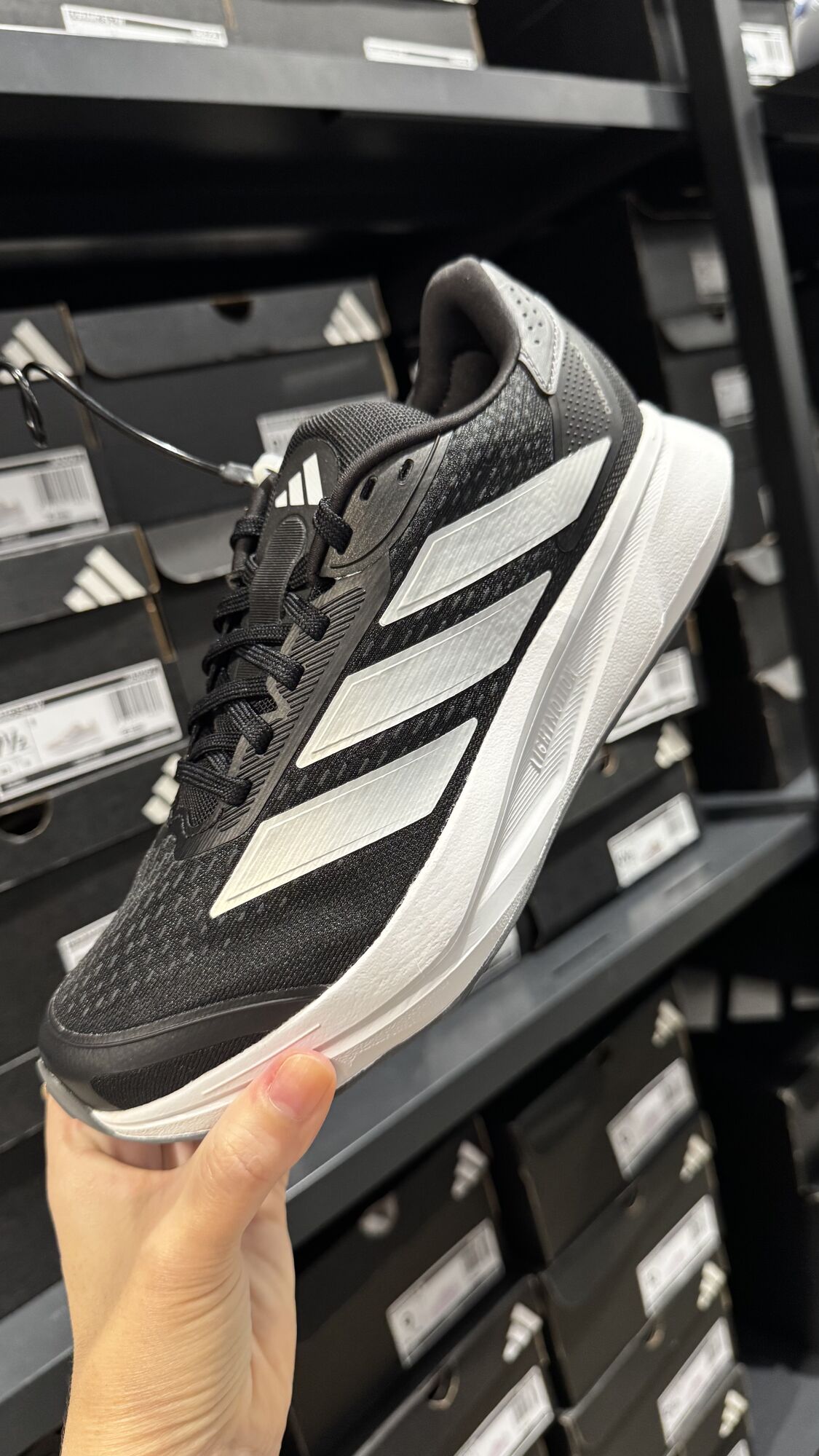 Adidas — Tênis Feminino