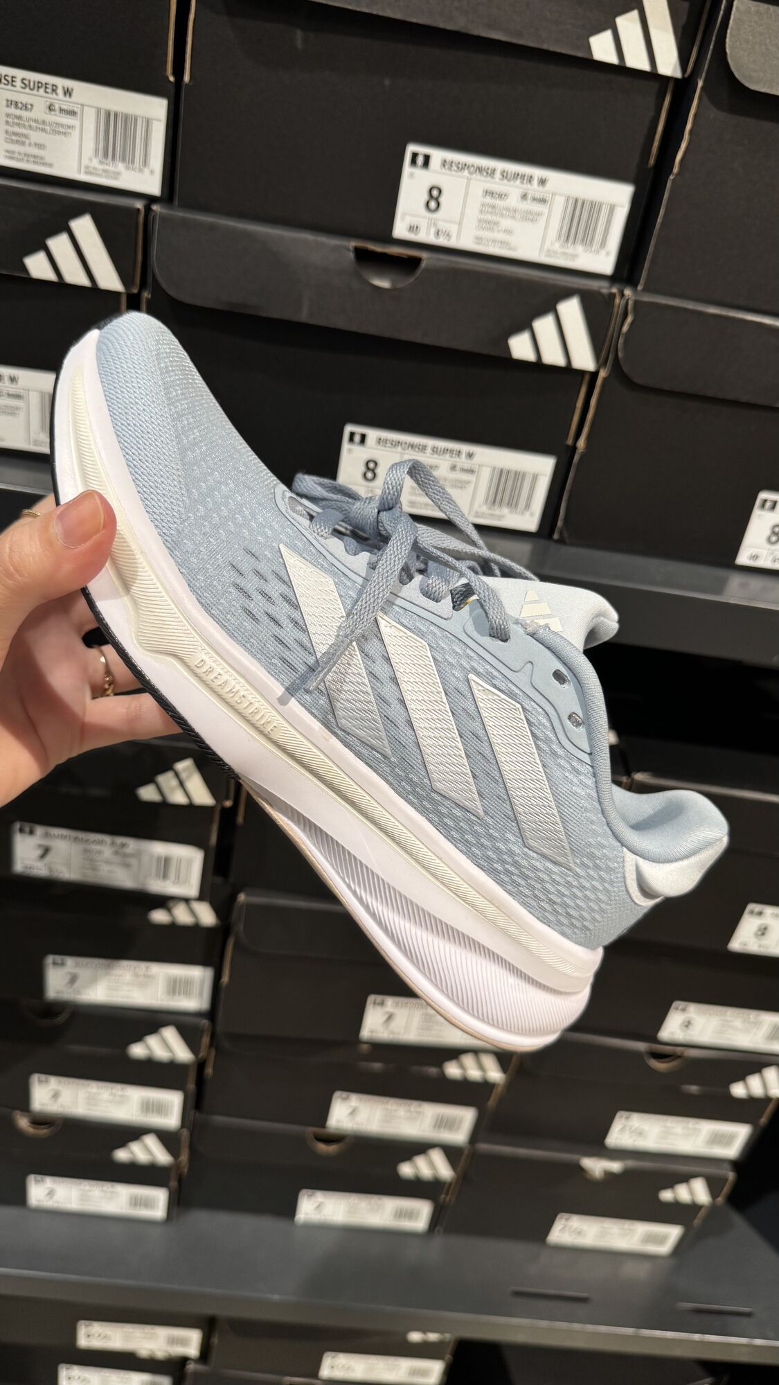 Adidas — Tênis Feminino