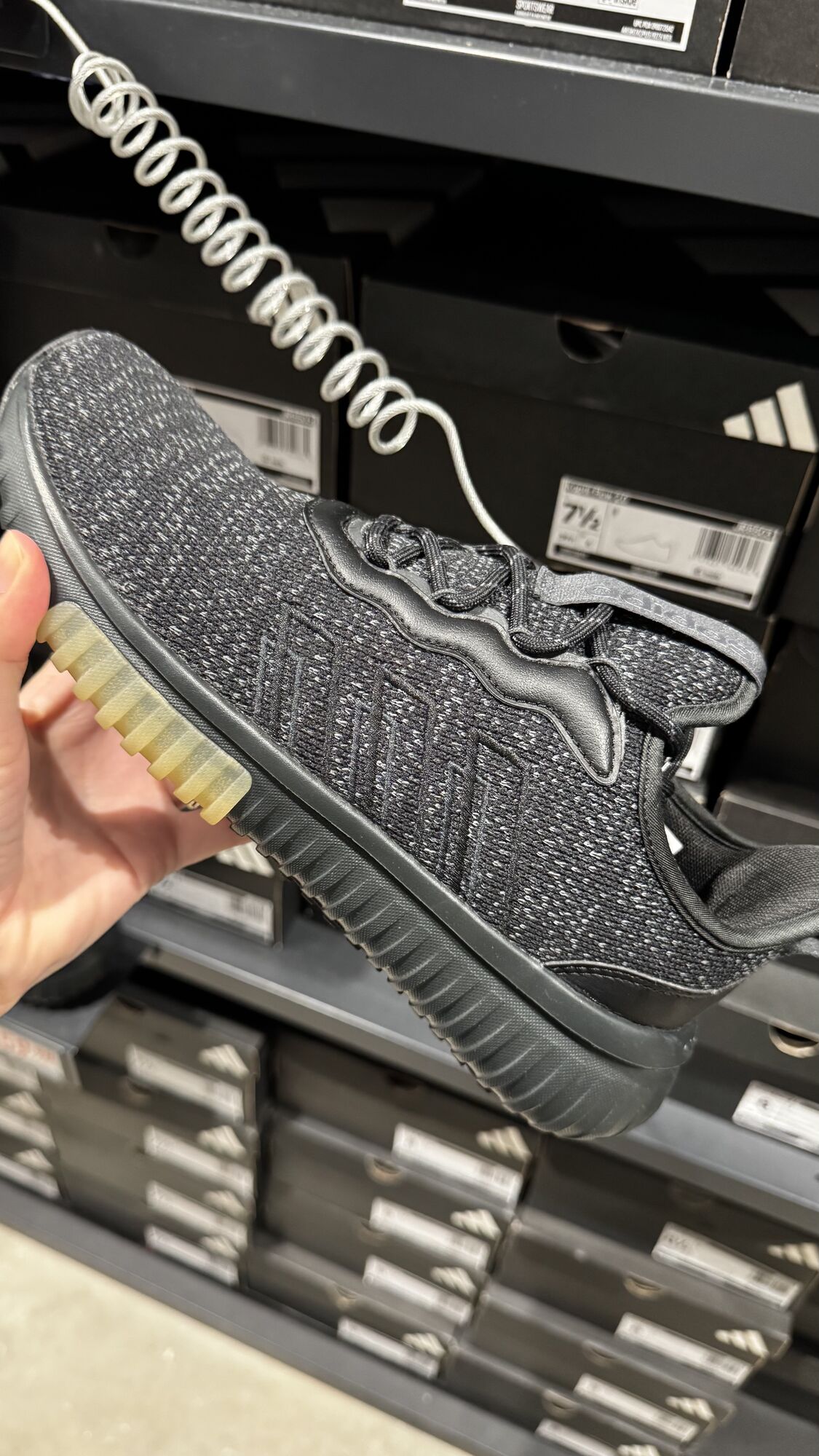 Adidas — Tênis Feminino