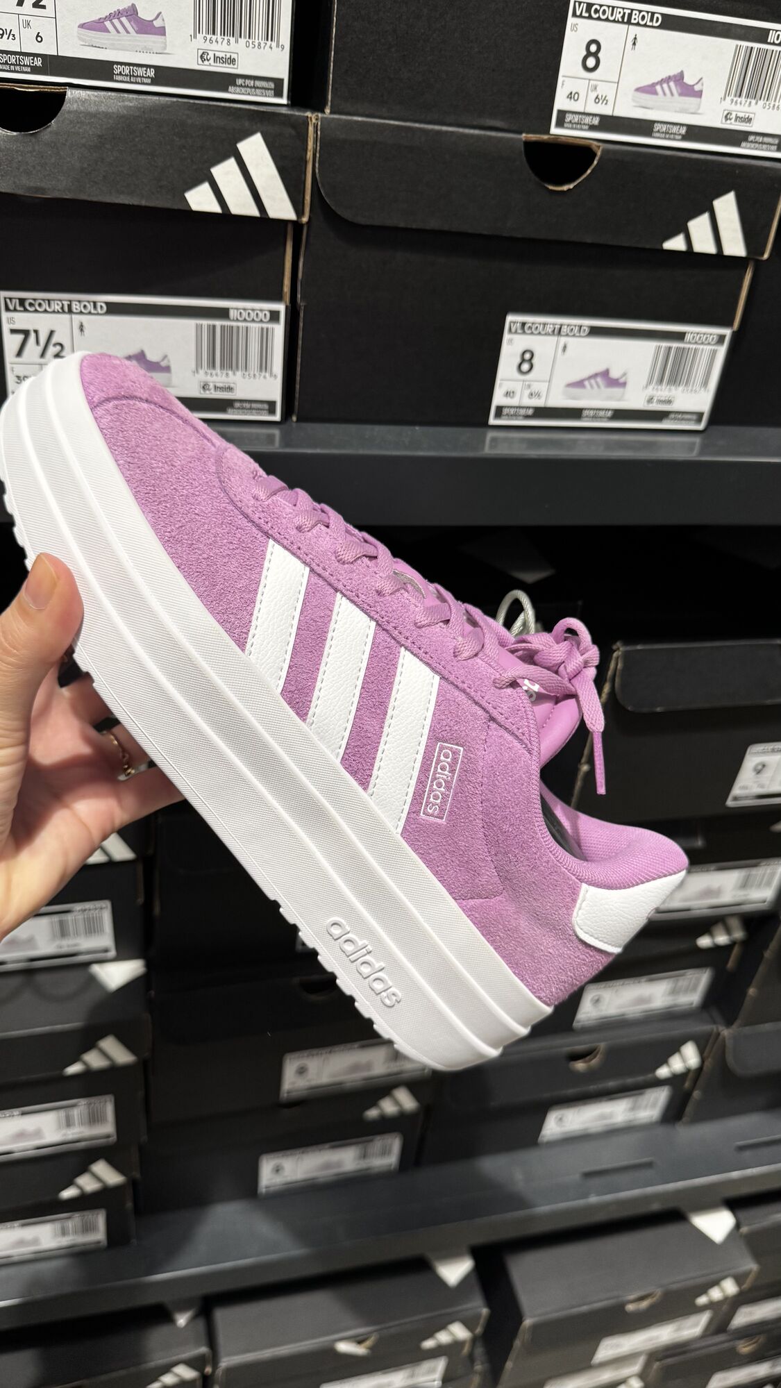 Adidas — Tênis Feminino