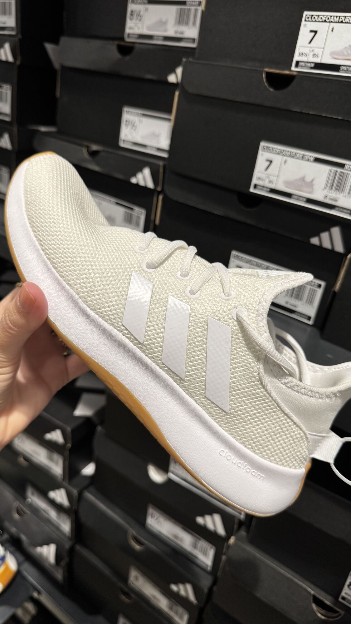 Adidas — Tênis Feminino