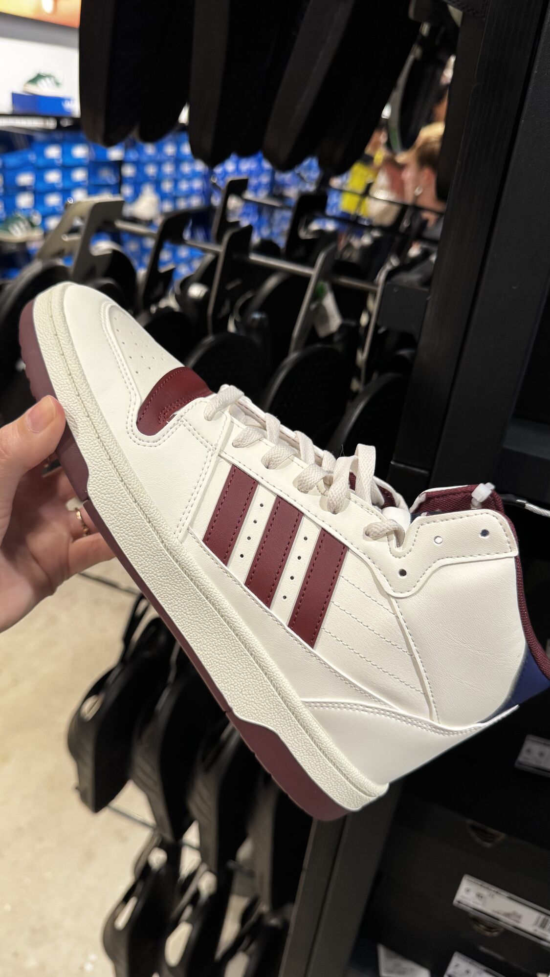 Adidas — Tênis Masculino